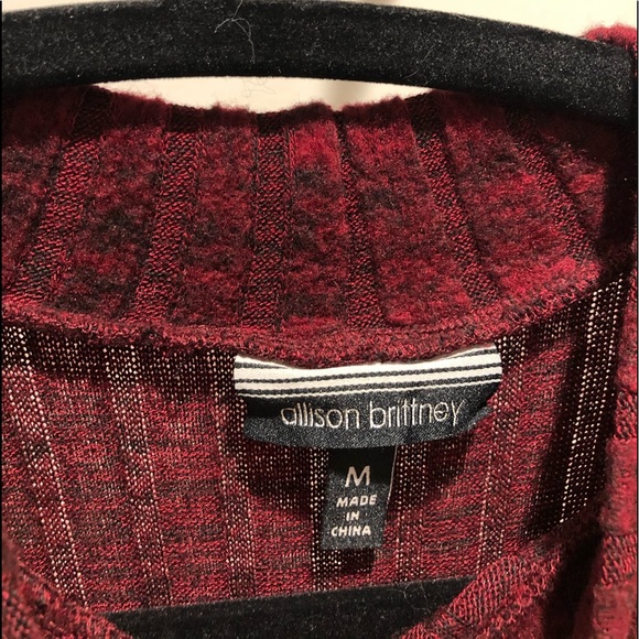 Burgundy sweaterdress - Picture 2 of 2